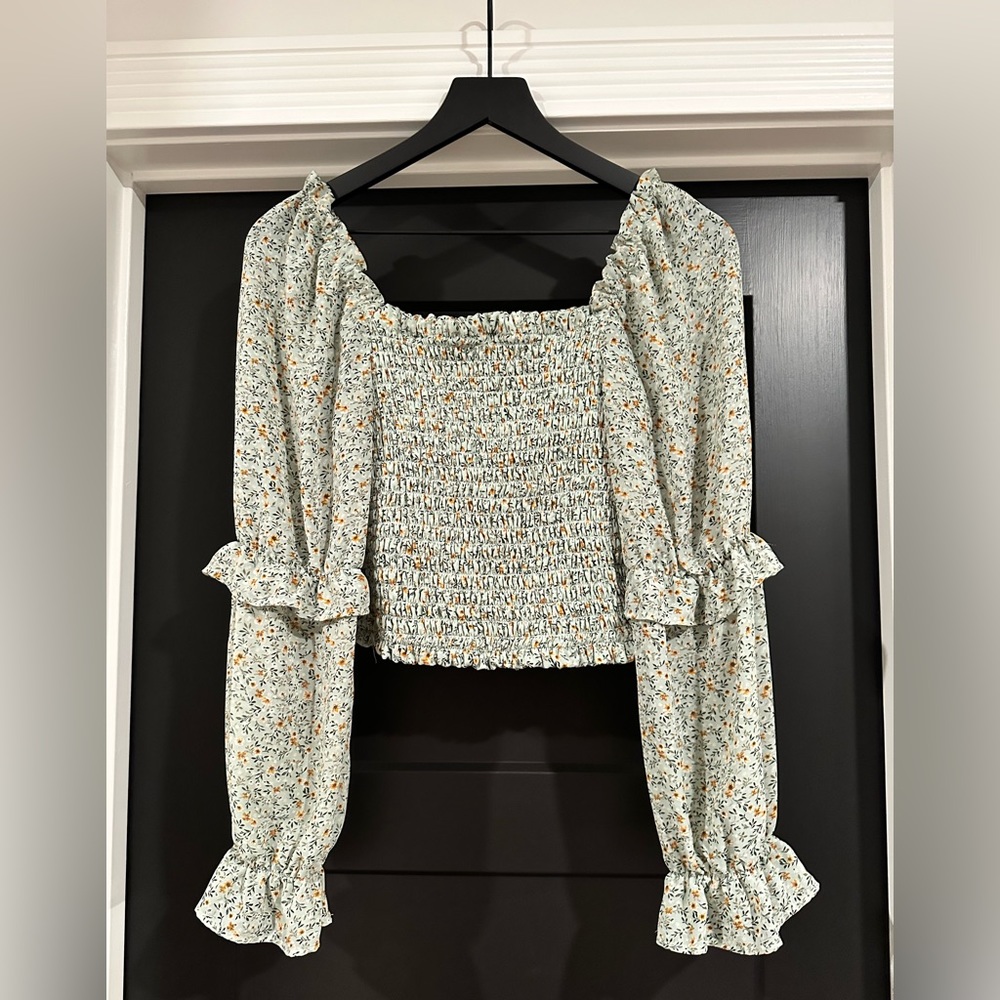 Chiffon off/on the shoulder top